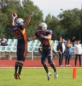 Sharks vs Griffins - Greifen fliegen weiter