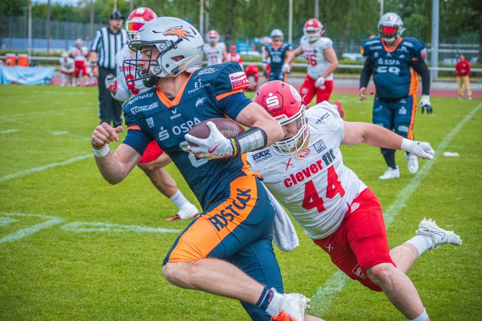 Wr Riemer Uebernahm Qb Position U Machte Ein Starkes Spiel