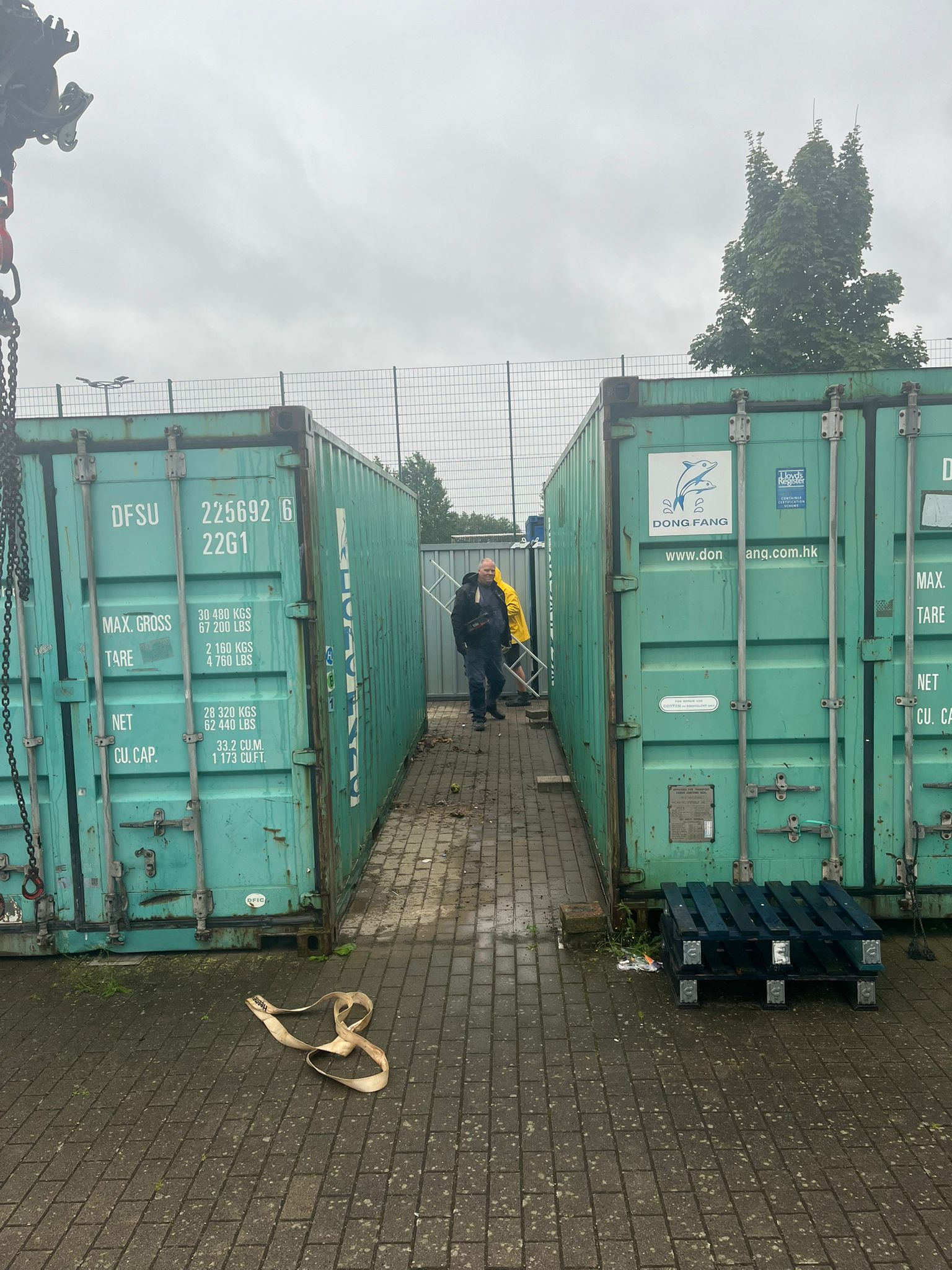 Container 1